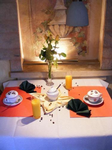 쿠드즈코 Przy Zelaznym Moscie B&B 외부 사진